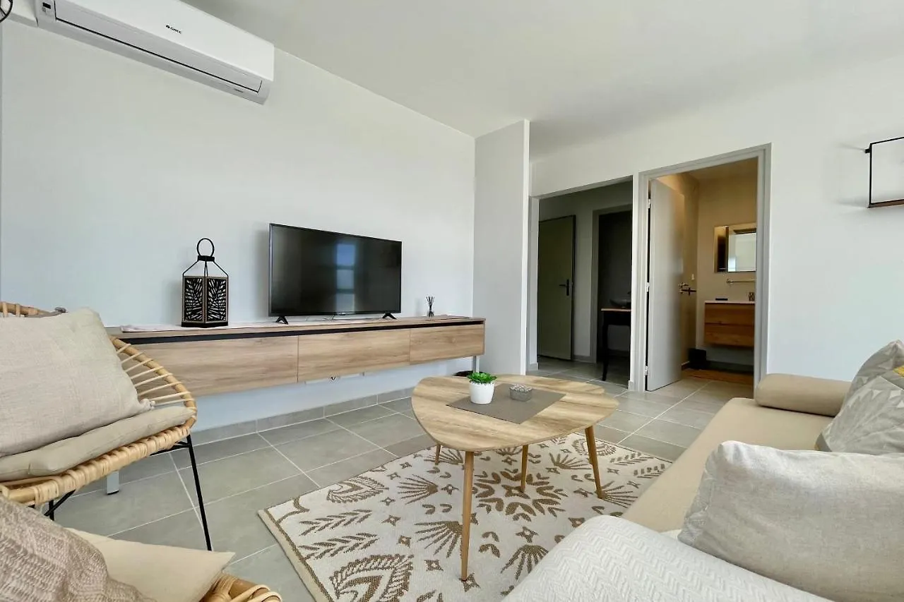 Mereani Flat Brand New Condo In The Center Of Papeete Papeete  Holiday home