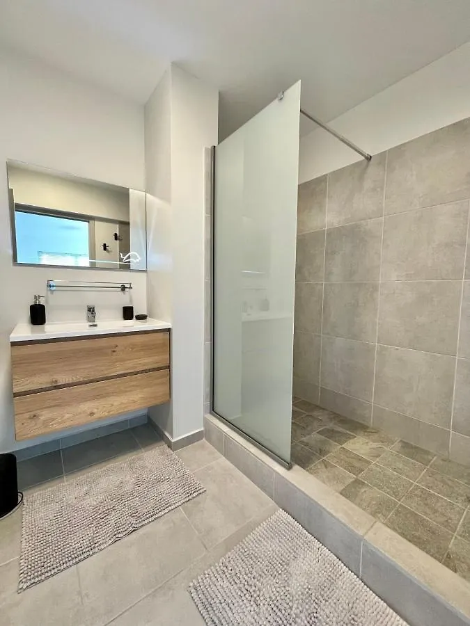 Mereani Flat Brand New Condo In The Center Of Papeete Papeete  Holiday home